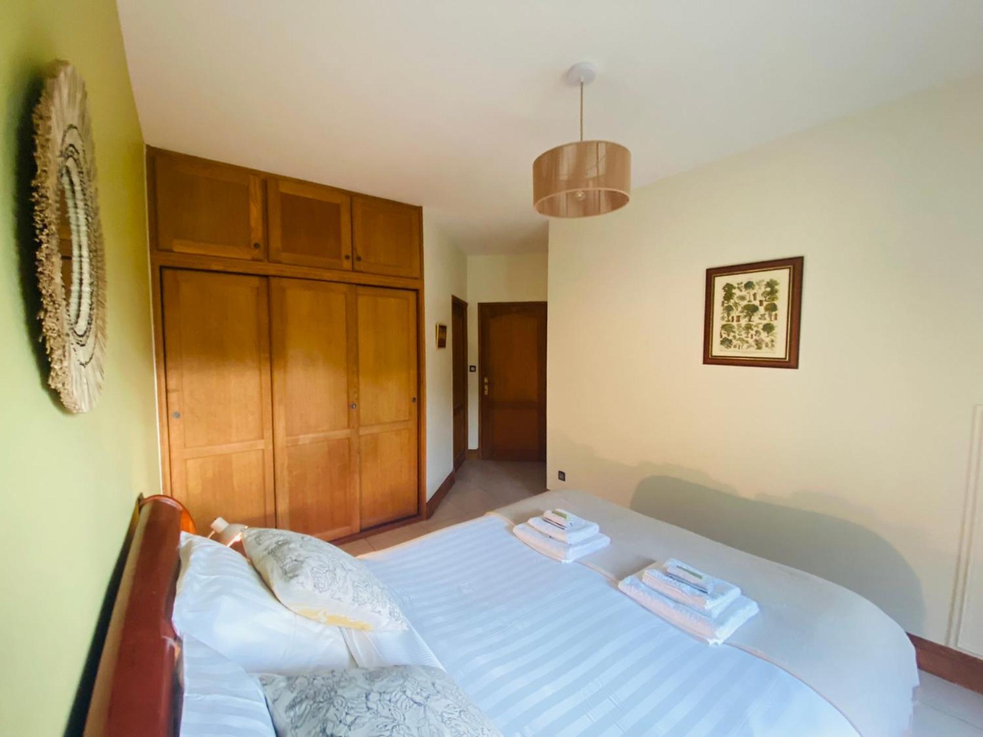 Le Hibou Heureux Bed & Breakfast Bezenac Exterior photo